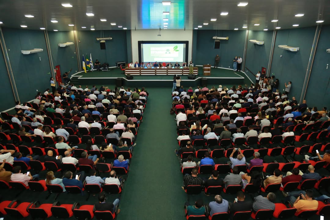 Senadora Dorinha Seabra abre encontro estadual sobre gestão de resíduos sólidos em Palmas