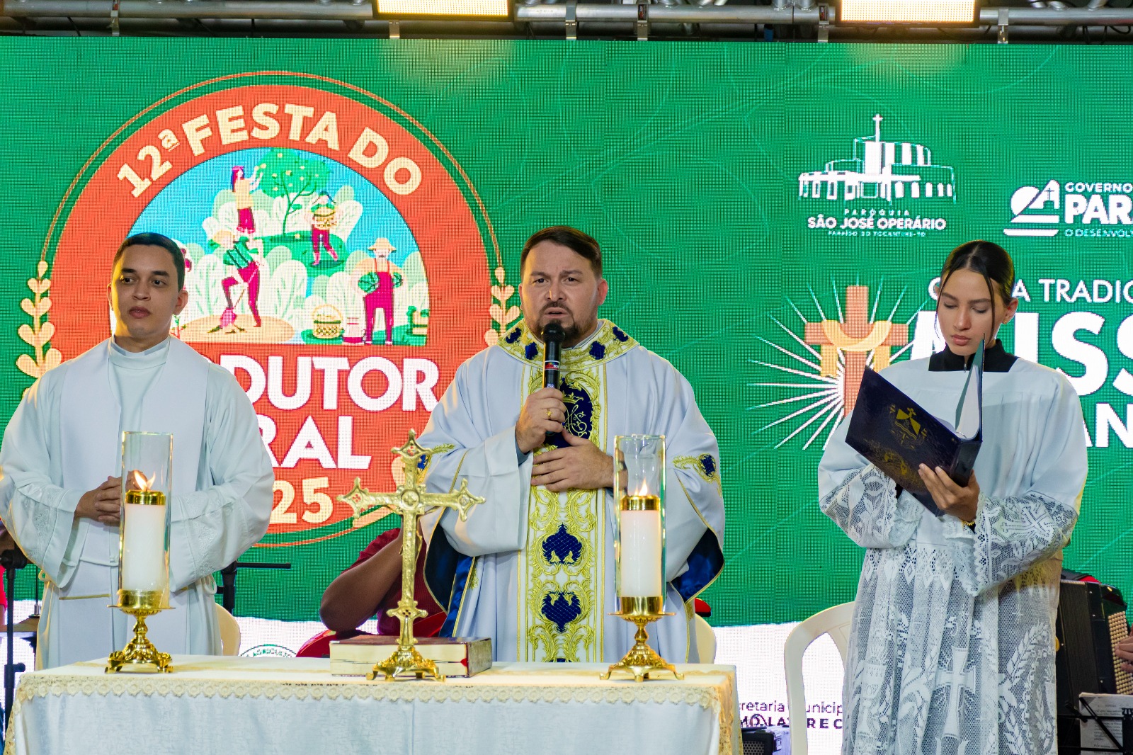 Fé, tradição e valorização do campo marcam a abertura da 12ª Festa do Produtor Rural em Paraíso do Tocantins