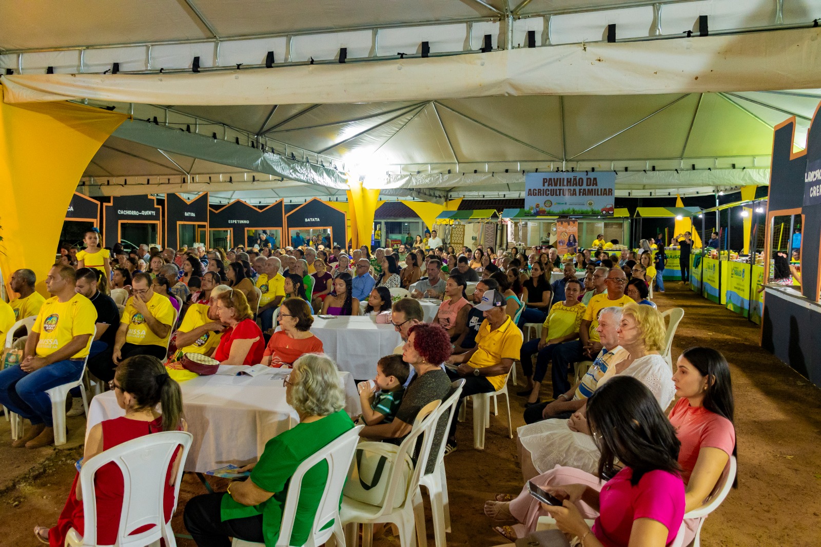 Fé, tradição e valorização do campo marcam a abertura da 12ª Festa do Produtor Rural em Paraíso do Tocantins
