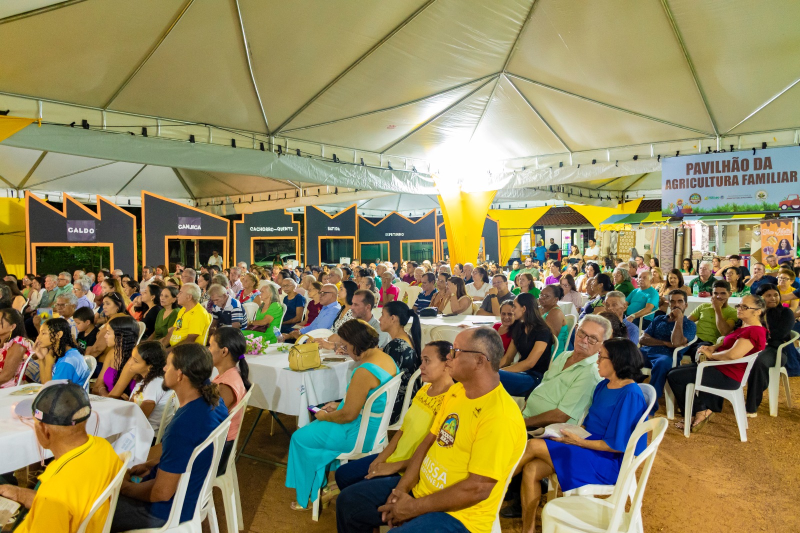 Fé, tradição e valorização do campo marcam a abertura da 12ª Festa do Produtor Rural em Paraíso do Tocantins