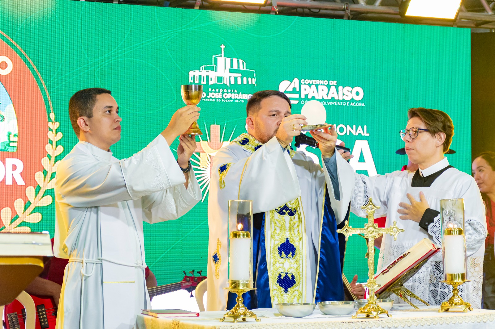 Fé, tradição e valorização do campo marcam a abertura da 12ª Festa do Produtor Rural em Paraíso do Tocantins