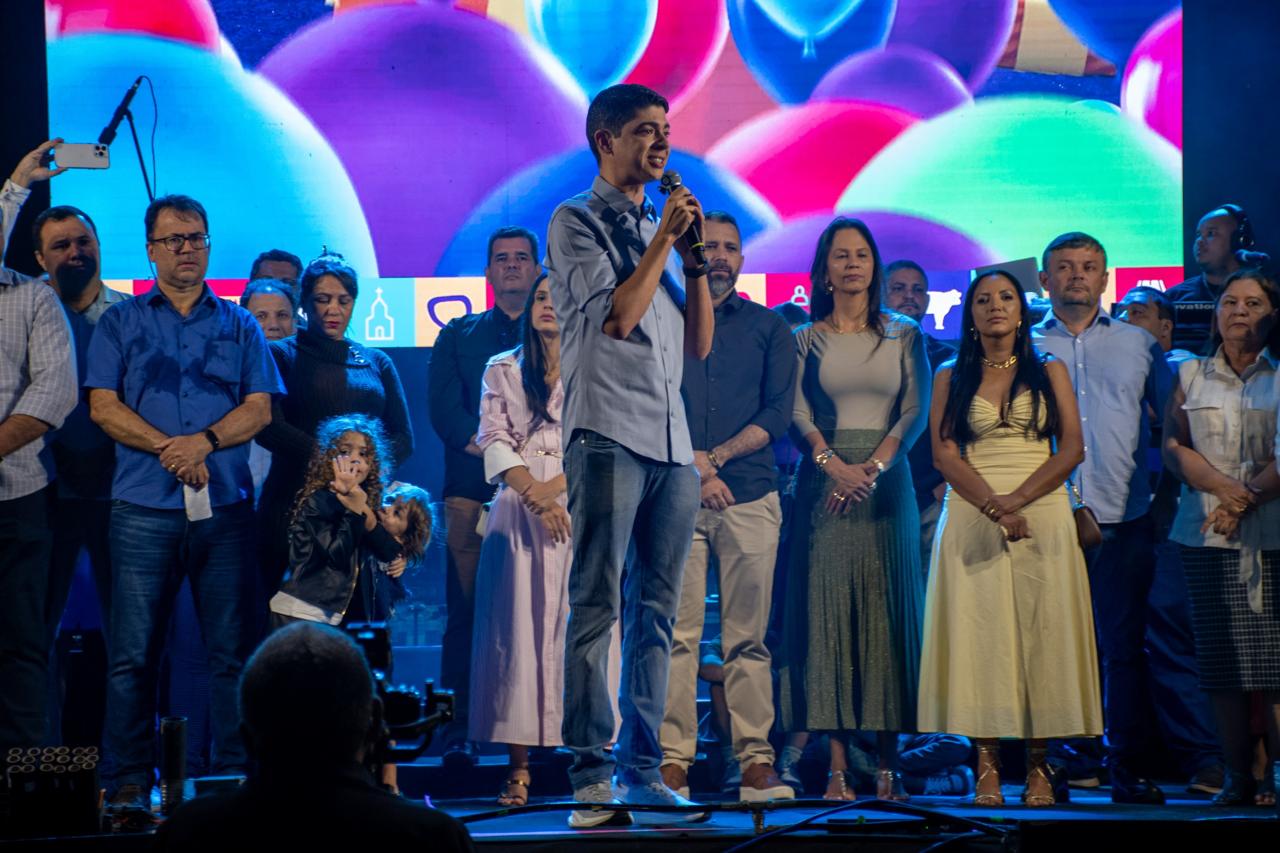 Show gospel de Maria Marçal abre programação dos 62 anos de Paraíso do Tocantins com noite de fé e emoção