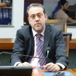 Deputado Dr. Danilo Alencar solicita instalação de sinalização na TO-080, em Porto Nacional