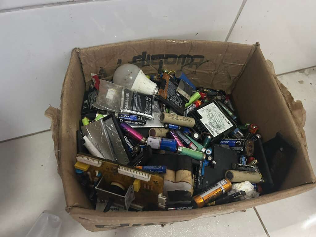 Cerca de uma tonelada de eletroeletrônicos é recolhida no Ecoponto de Paraíso do Tocantins