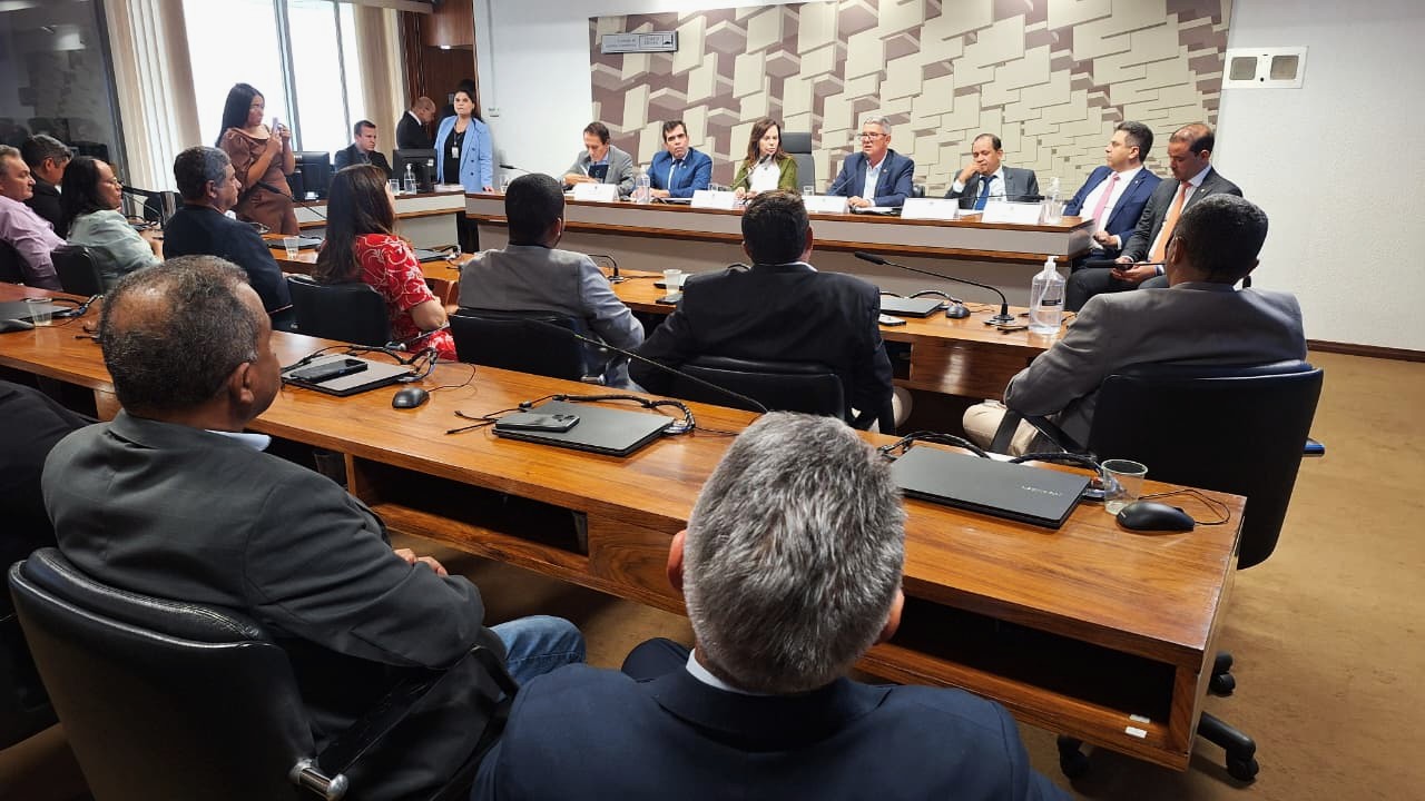 Mobilização da ATM reúne mais de 50 prefeitos em Brasília para reivindicar recursos à Bancada Federal do Tocantins