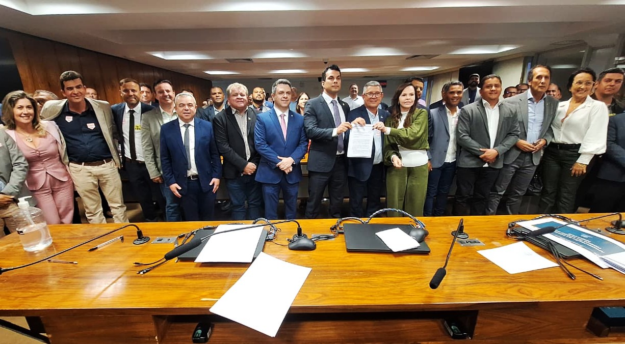 Mobilização da ATM reúne mais de 50 prefeitos em Brasília para reivindicar recursos à Bancada Federal do Tocantins