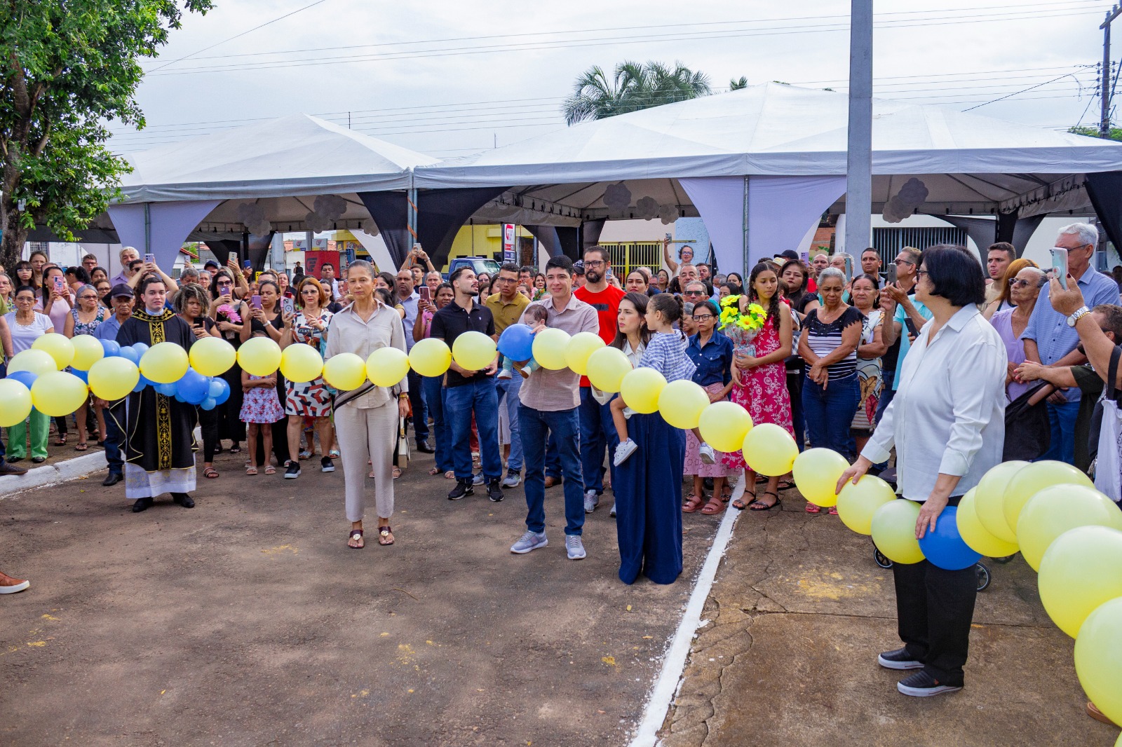Celebrações de Finados reúnem fiéis em momentos de fé e saudade em Paraíso do Tocantins Celebrações de Finados reúnem fiéis em momentos de fé e saudade em Paraíso do Tocantins