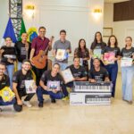 Cultura de Paraíso é fortalecida com entrega de novos livros e instrumentos musicais