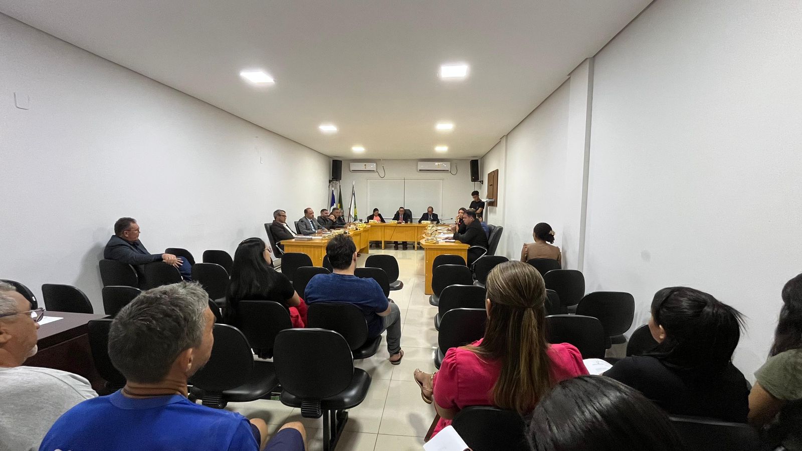 Câmara Municipal de Lagoa da Confusão realiza 41ª sessão ordinária com foco em melhorias na infraestrutura e iluminação pública