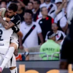 Corinthians vence o Vasco no Maracanã e conquista o tetracampeonato da Copa do Brasil
