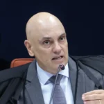 Moraes autoriza PF a interrogar Bolsonaro sobre documentos encontrados em cofres do Alvorada