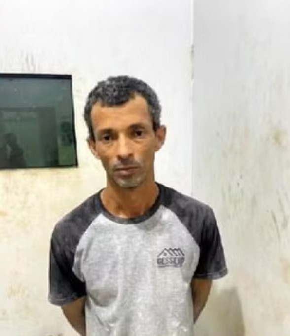 Corpo de mulher enterrado em área de mata foi descoberto após filha do casal desconfiar de versão contada pelo pai