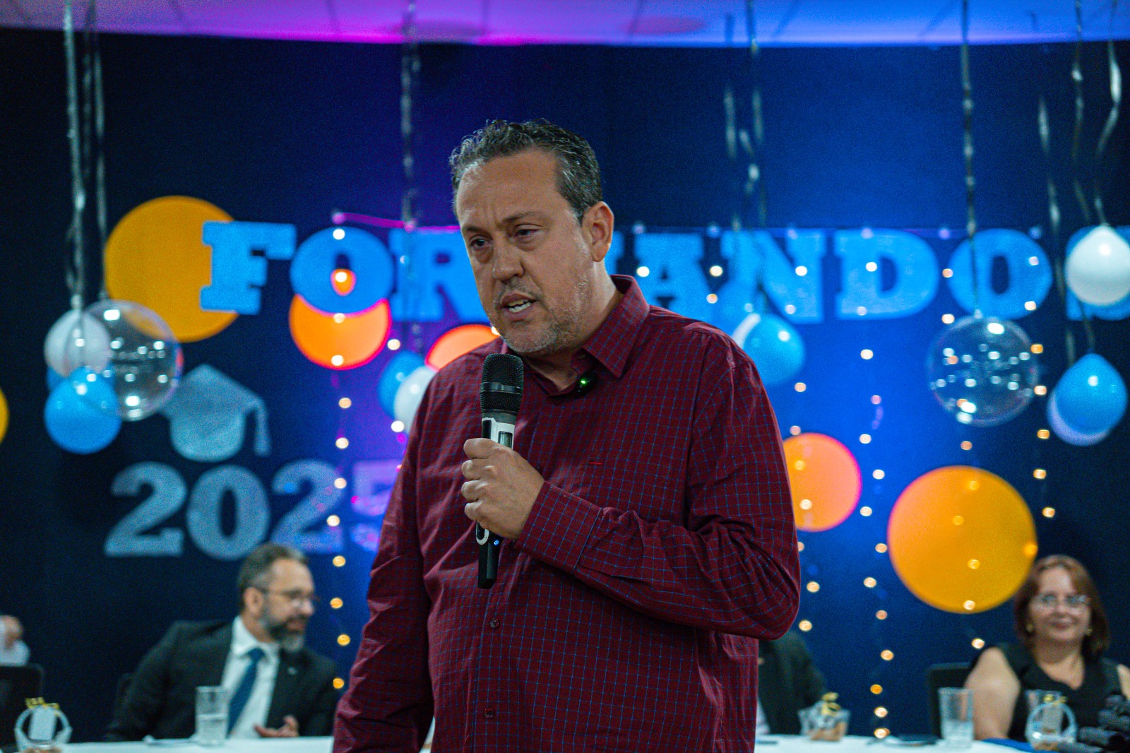 Deputado Dr. Danilo Alencar patrocina e prestigia formatura do CEM José Alves de Assis em Paraíso do Tocantins