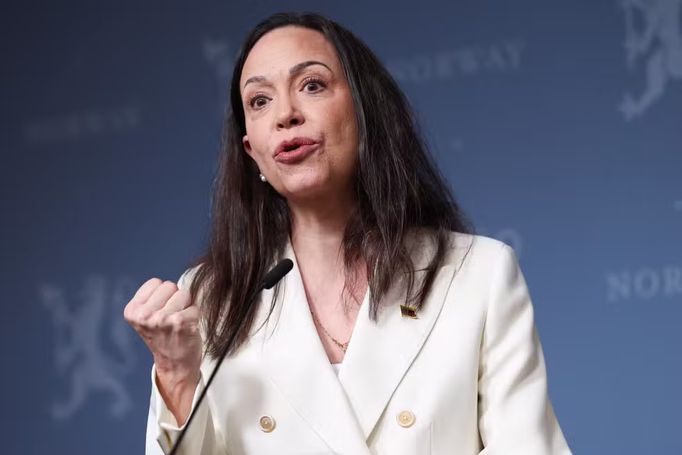 María Corina Machado pede posse imediata de Edmundo González após captura de Maduro: “Chegou a hora da liberdade”