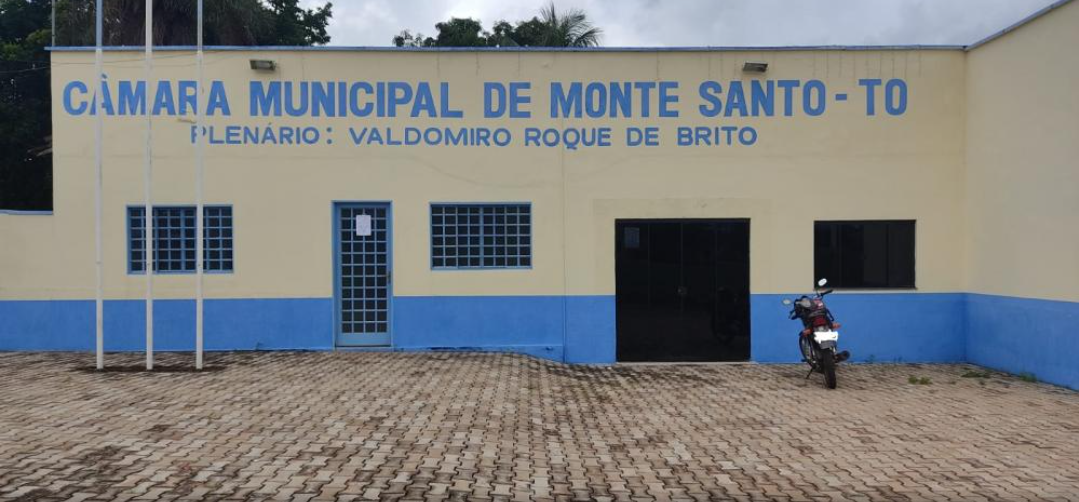 Câmara de Monte Santo declara extinto mandato de vereador condenado por peculato