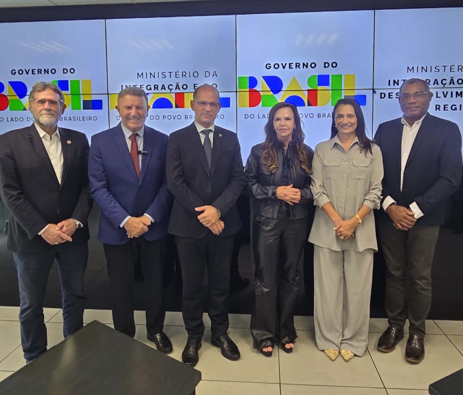 Senadora Dorinha articula apoio federal para famílias do Taquari após vendaval em Palmas
