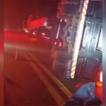 Acidente entre moto e caminhão mata motociclista na BR-153, em Araguaína