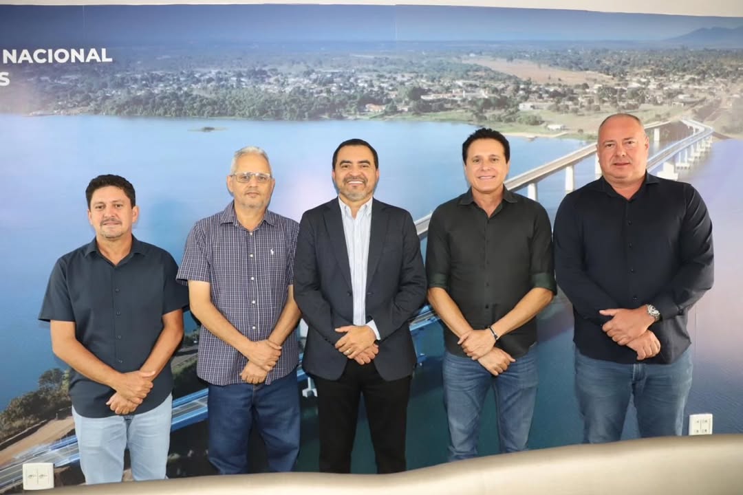 Deputado Nilton Franco participa de reunião com governador Wanderlei Barbosa para tratar demandas municipais