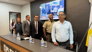 Câmara de Lagoa da Confusão reinaugura Plenário Djalma Francisco de Souza e aprova homenagens
