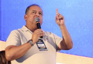 Eduardo Gomes destaca legado de Siqueira Campos e reforça papel dos vereadores no Tocantins