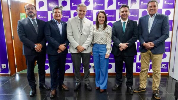 Osires Damaso se filia ao Podemos e surge como um dos nomes mais competitivos para 2026