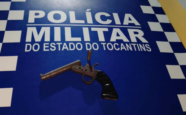 Homem é preso por porte ilegal de arma de fogo após invadir residência em Cristalândia