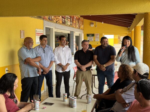 Vicentinho Júnior amplia base no Sul do Tocantins e recebe apoio de prefeita em Alvorada