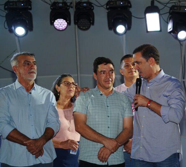 Aliança entre Vicentinho e Amélio ganha apoio de prefeitos do Republicanos e PP no Bico do Papagaio