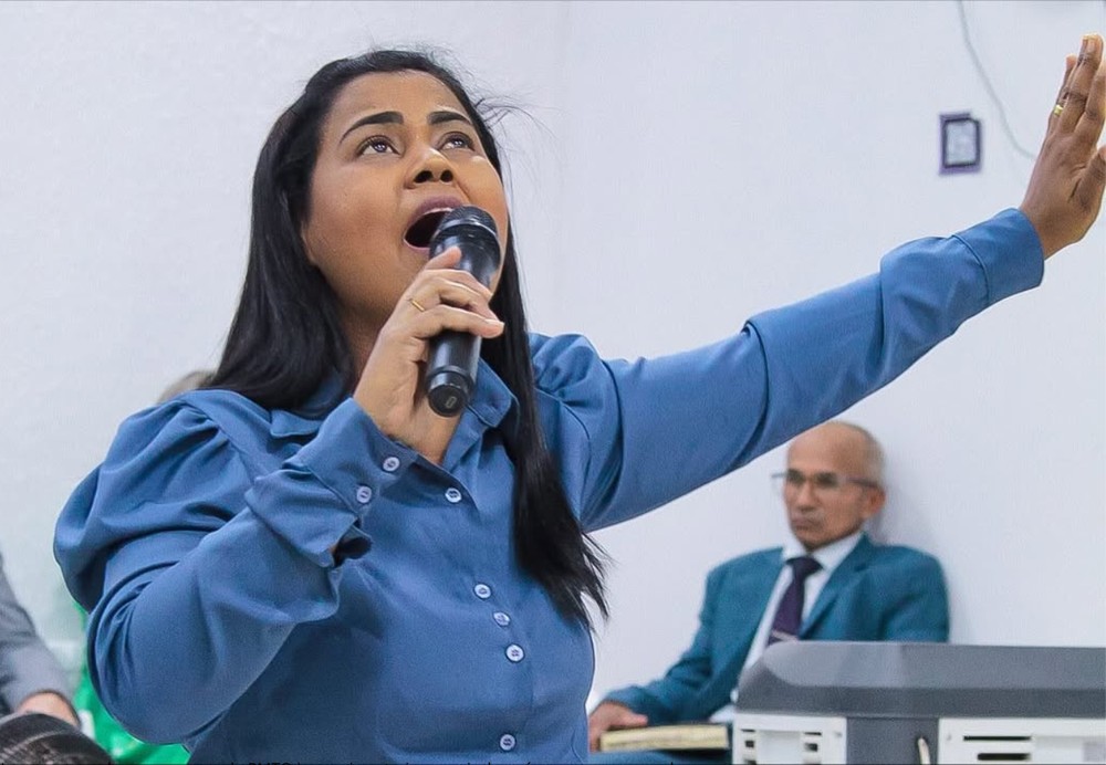 Cantora gospel Ana Clézia morre aos 38 anos e deixa legado de fé e adoração no Tocantins