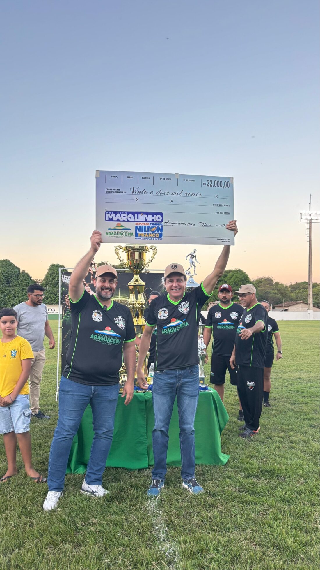 Com articulação de Nilton Franco, Araguacema recebe obras, veículos e celebra final do Campeonato Municipal com grande participação popular