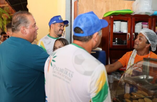 Eduardo Gomes participa da abertura da temporada da Praia do Pedral e destaca potencial turístico do Tocantins
