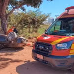 Homem morre e outro fica ferido em capotamento na BR-153, em Paraíso do Tocantins