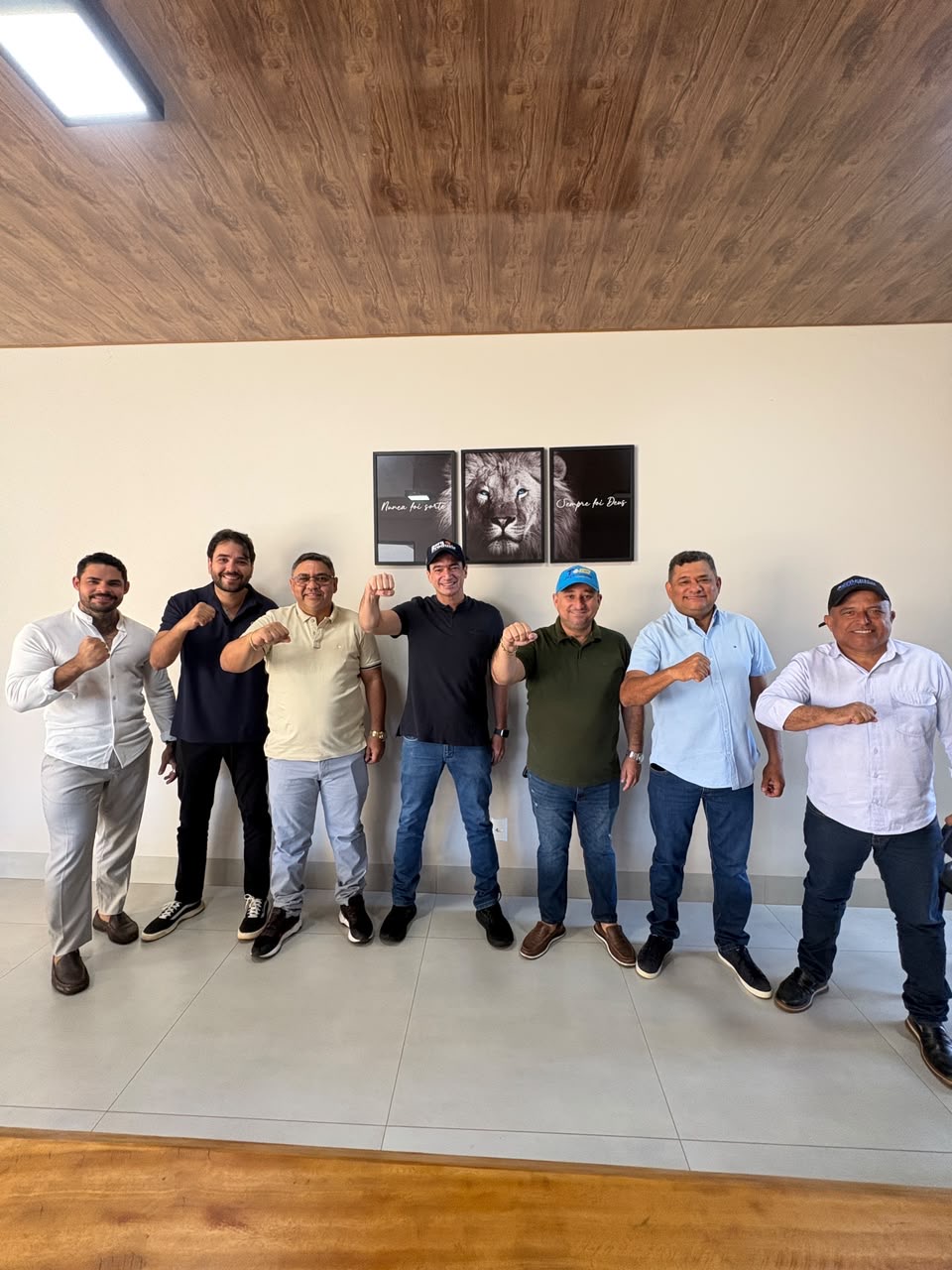 Seis vereadores de Araguaína se unem ao projeto de Alexandre Guimarães