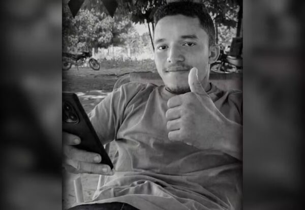 Jovem de 18 anos morre após perder controle de caminhonete e bater em cerca na TO-010