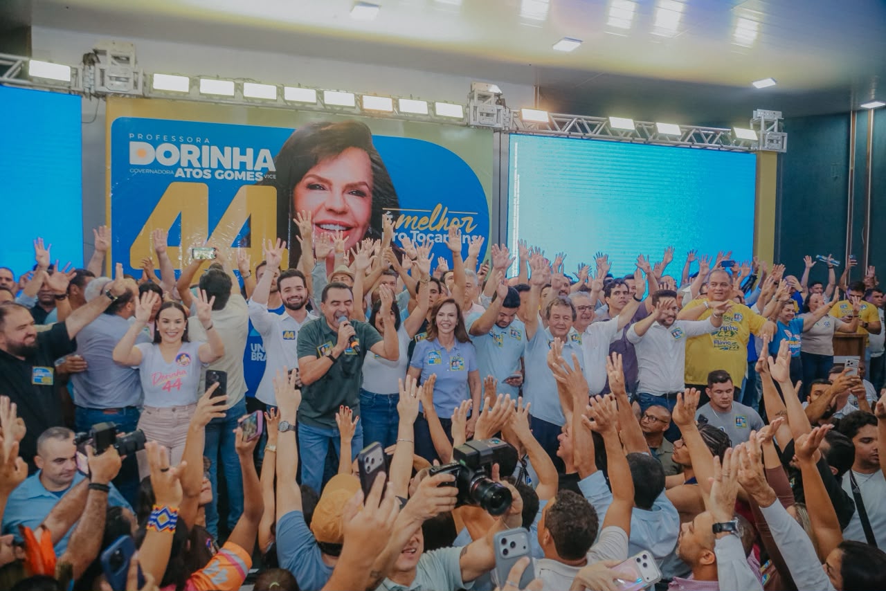 Centenas de prefeitos, vereadores e lideranças lotam sede da ATM em mobilização de apoio a Dorinha